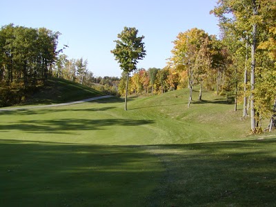 Autumn Ridge Golf Club - One Straight Drive Valder