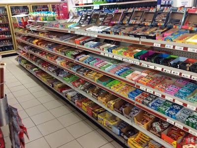 B & J Market