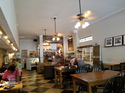 Fridayz Poets Coffee Bar & Cafe