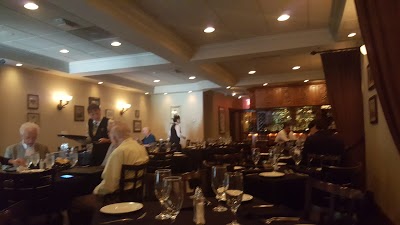 Giovannis Ristorante