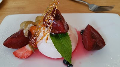 Jean Pierres Restaurant