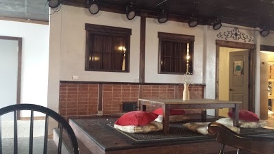 L & B Cafe