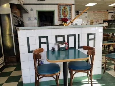 LA POLA Restaurant