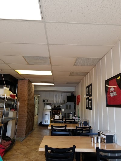 Lomatos Pizza
