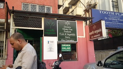 Main Grocery & Deli