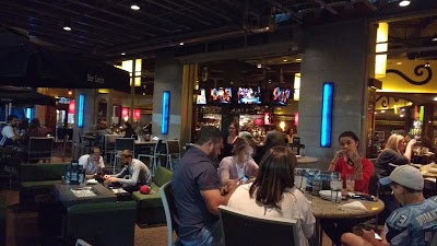 Bar Louie