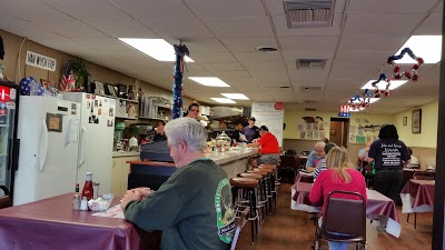 Beverly's Luncheonette