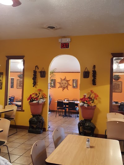 Pacos Grill