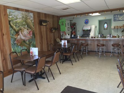 Robinson Fish Stand