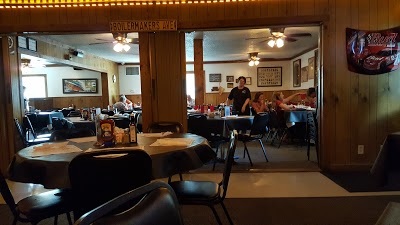T CS Restaurant & Tavern