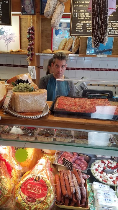 Tutto Italiano Delicatessens