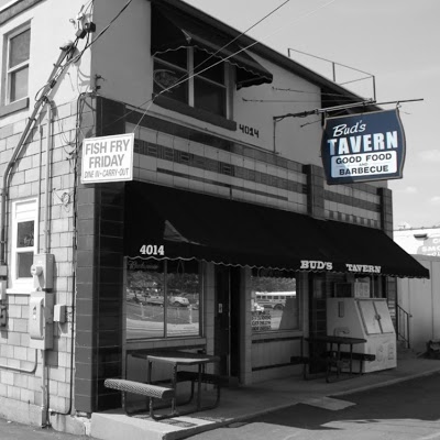 Bud's Tavern