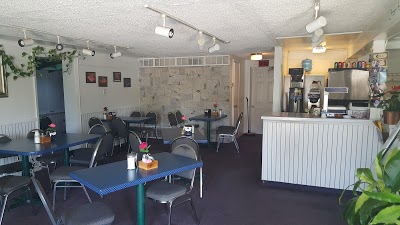Callie's Lunch & Custom Catering Inc