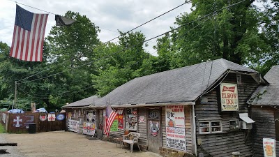 Elbow Inn & BBQ Pit